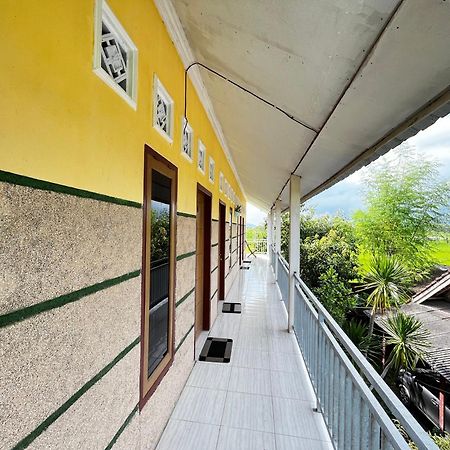 Alan'S Homestay Kuripan Kültér fotó